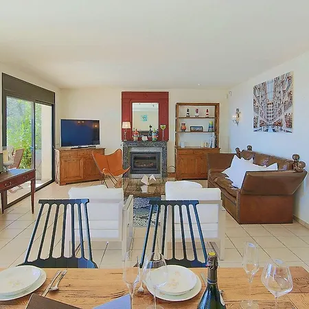 Villa Infinity *